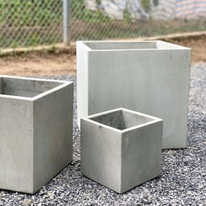 Chậu xi măng đá mài hình vuông 37cm