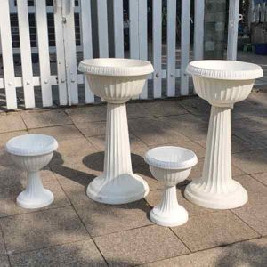 Chậu ly nhựa chân đế cao