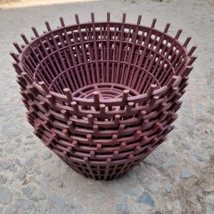 Chau nhua gia go trong lan phi 28cm
