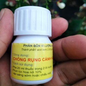 Phân bón vi lượng chống rụng cánh hoa