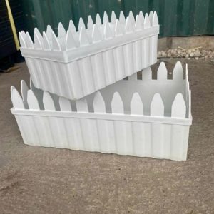 Chậu nhựa hàng rào hình chữ nhật trồng cây